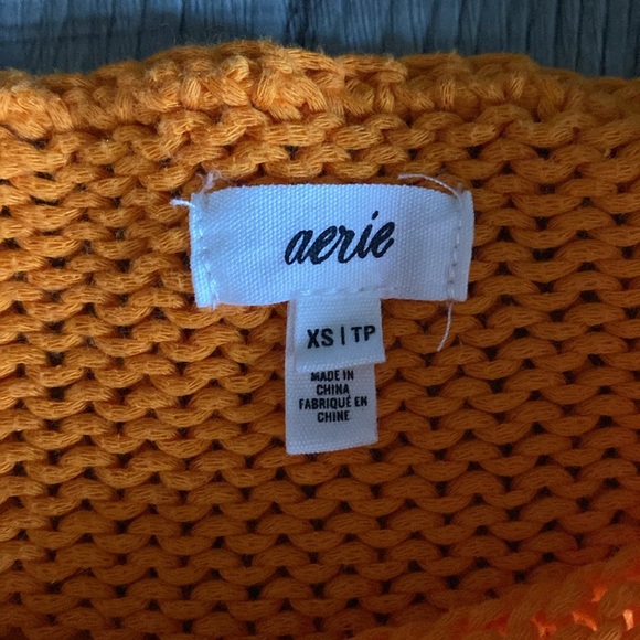 Aerie Cropped Orange Sweater - Picture 3 of 6